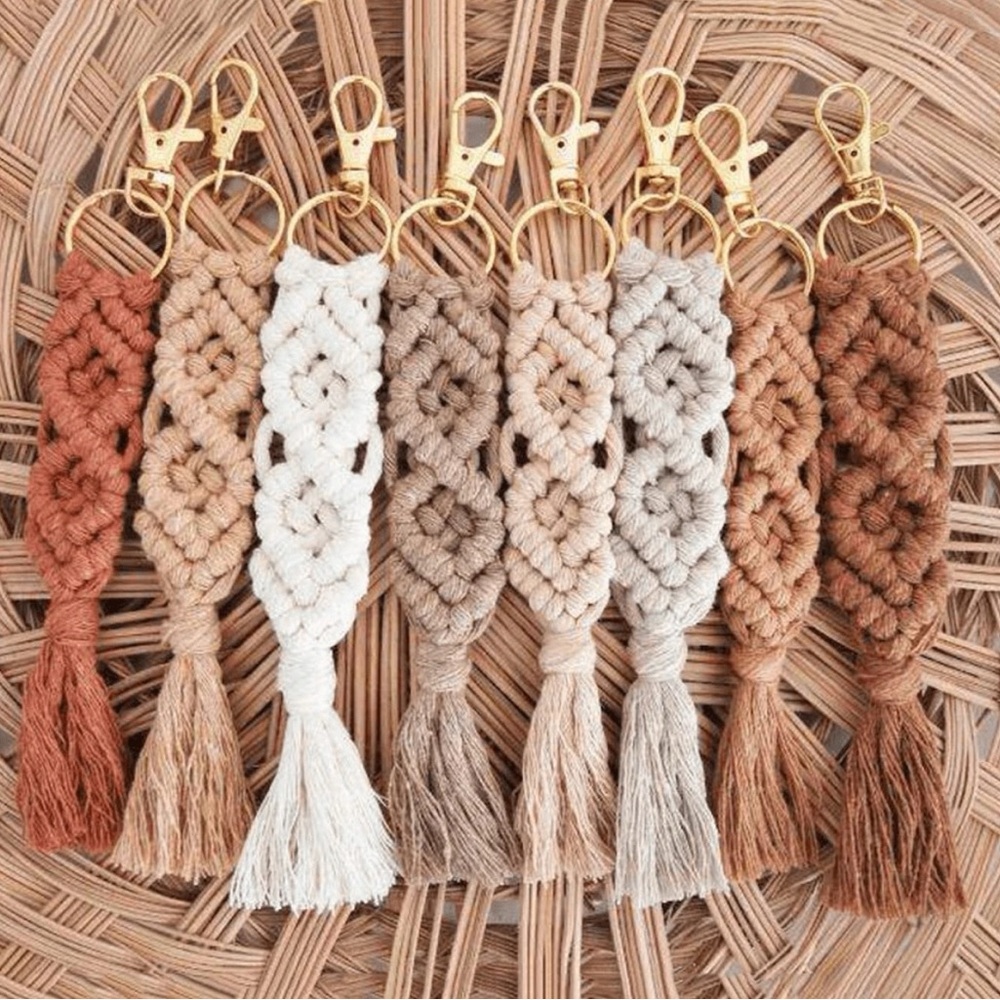 CAMEL WOVEN TASSEL KEYCHAIN